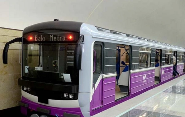 Metroda problem yarandı