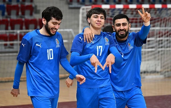 Millinin üzvü: Danimarkaya vurduğum qolu dünyasını dəyişmiş atama həsr edirəm