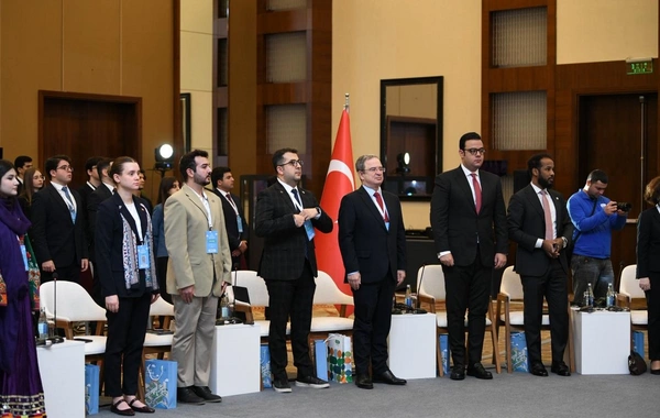 Bakıda D-8 ölkələrinin Gənclər Dialoqunun rəsmi açılış mərasimi keçirilib
