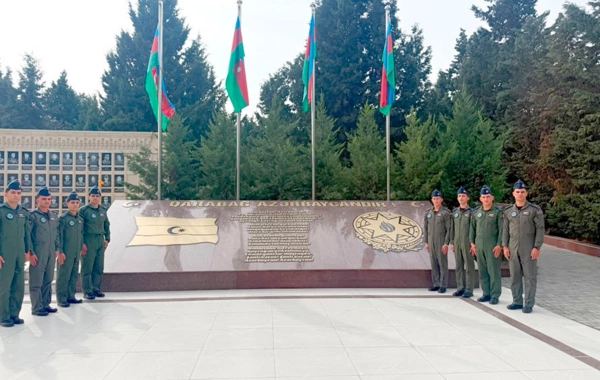 Azərbaycan Ordusunda Müstəqilliyin Bərpası Günü qeyd olunub