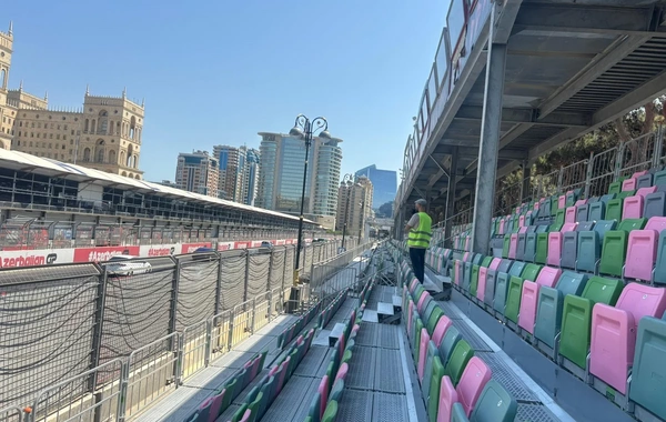Formula 1 üzrə Azərbaycan Qran-prisi üçün yeni tribuna quraşdırılıb