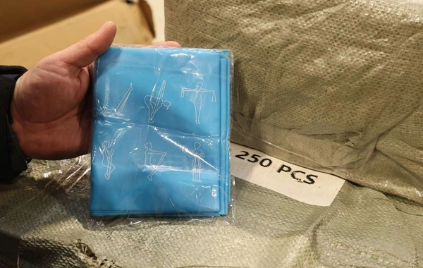 Azərbaycan gömrükçüləri "Uşaq oyuncaqları" yükündən bəyan olunmayan mallar aşkarladı