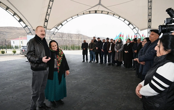 İlham Əliyev Ağdərədə Aşağı Oratağ, Çıldıran, Heyvalı və Çapar kəndlərinin sakinləri ilə görüşüb