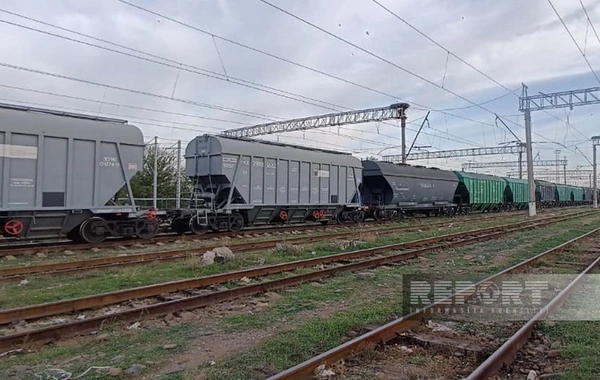 Rusiya taxılı ilə yüklənmiş qatar Azərbaycandan Ermənistana yola düşüb