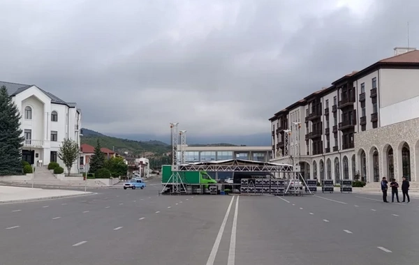 Xankəndi bayrama hazırlaşır
