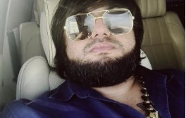 "Şərurlu İsfəndiyar"ın restoranında kütləvi dava - Tiktokeri döydülər