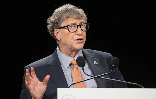 Bill Gates published a selection of 5 books that he recommends reading