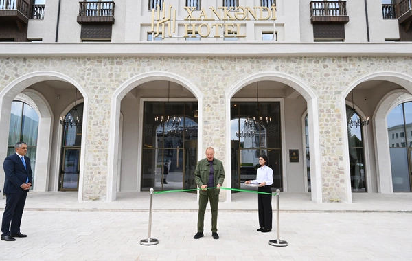 Prezident İlham Əliyev Xankəndi hotelinin açılışında iştirak edib