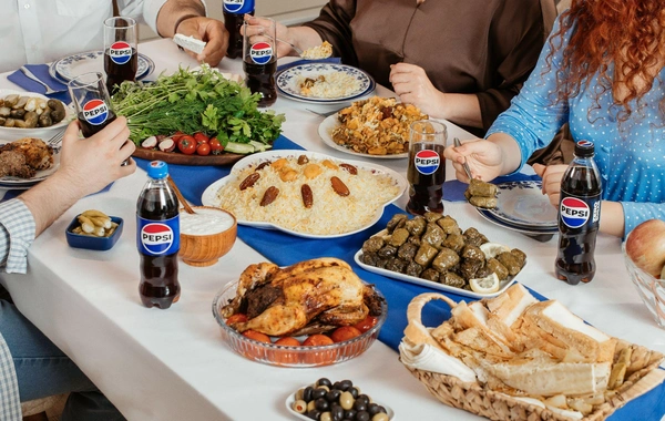 "Pepsi" 120 ölkədə vizual görkəmini dəyişərək 14 ildən sonra yeni görünüşünü təqdim edir - FOTO