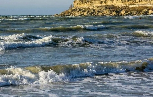 Dövlət Agentliyi küləkli hava şəraiti ilə bağlı gəmilərə xəbərdarlıq edib