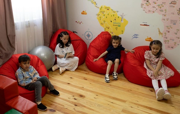Leyla Əliyeva və Arzu Əliyeva Lənkəranda uşaq evini ziyarət ediblər