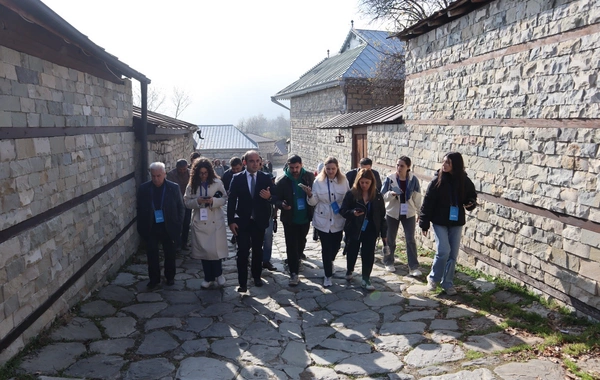 Qış turizm mövsümü öncəsi daxili turizm imkanları nümayiş etdirilib