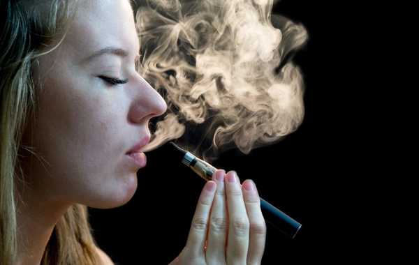 Bu ölkələrdə elektron siqaret qadağası var - SİYAHI