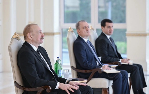 Президент Ильхам Алиев принял верительные грамоты новоназначенного посла Австралии в Азербайджане