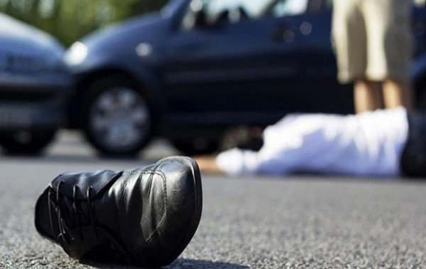 Samuxda piyadanı avtomobil vuraraq öldürüb