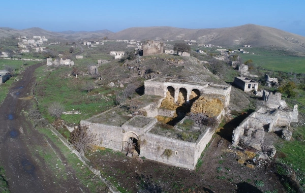 Füzulidə tarixi məscid BƏRPA EDİLƏCƏK