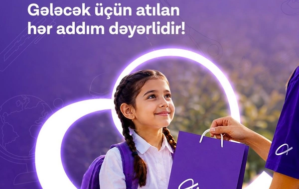 Azercell Könüllüləri yeni tədris ili ərəfəsində məktəblilərə dəstək oldu