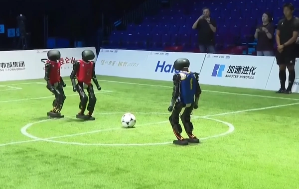 Çində robotlar arasında ilk futbol turniri keçirildi – həm maraqlı, həm də…