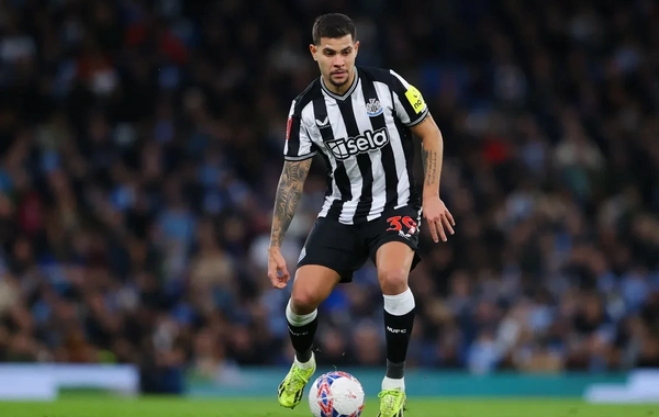 Brunu Gimaraeş Nyukaslda qalmaq qərarına gəlib