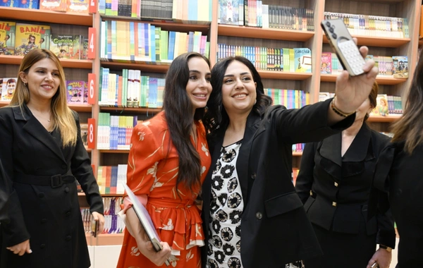 "Azərbaycan dilini öyrənirik" kitabının təqdimat mərasimi olub