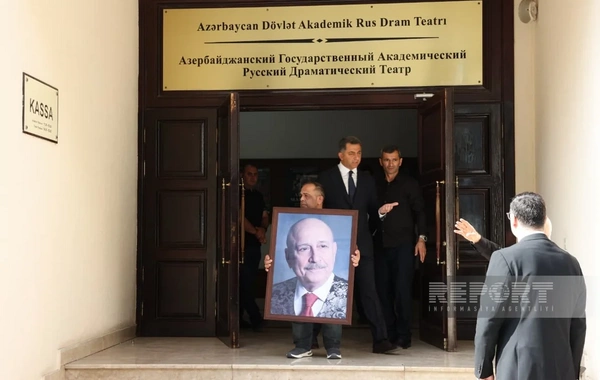 В Баку простились с народным артистом Александром Шаровским