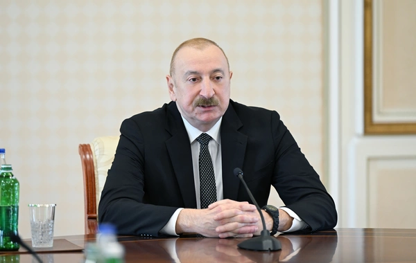 Prezident İlham Əliyevin Gürcüstanın Prezidenti Mixeil Kavelaşvili ilə təkbətək görüşü olub