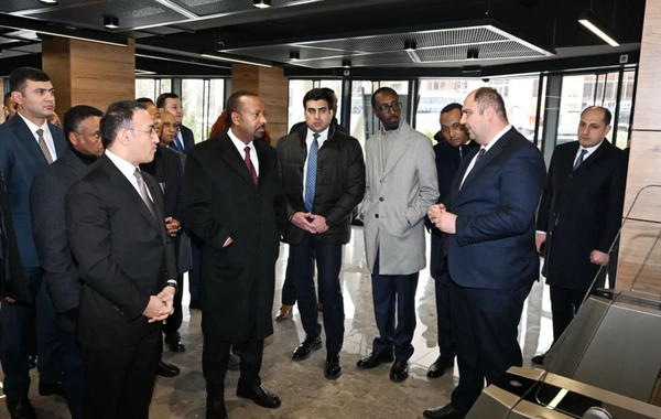 Efiopiyanın Baş naziri "ASAN xidmət"də olub