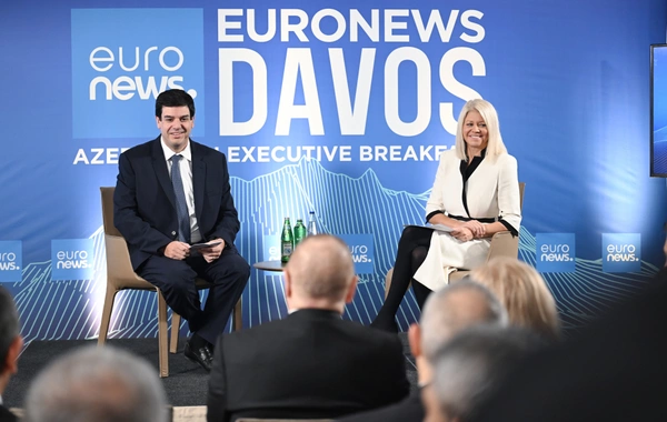 Президент Ильхам Алиев в Давосе принял участие в мероприятии "Завтрак с руководством Азербайджана"