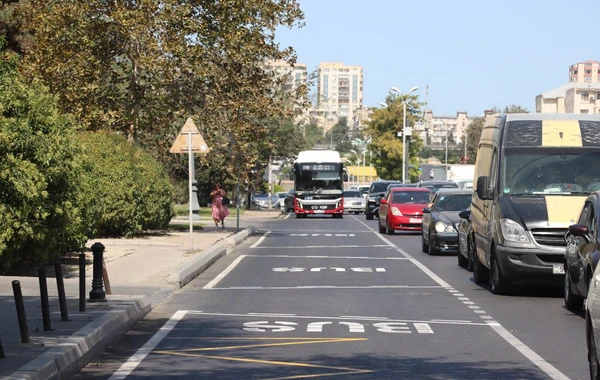 Bakının Azadlıq prospektində xüsusi hərəkət zolağı təşkil edilib