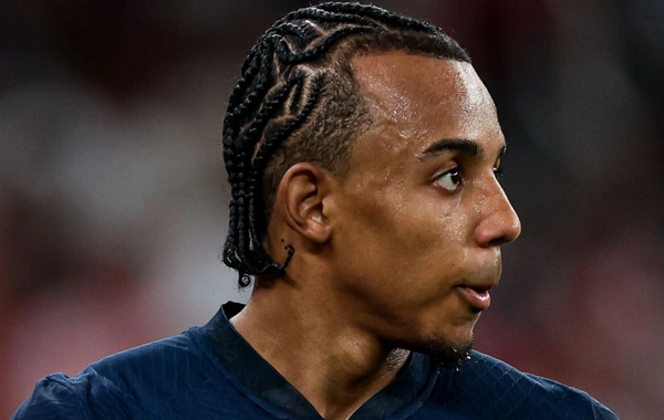 Liverpul Barselonanın müdafiəçisini hədəfə aldı