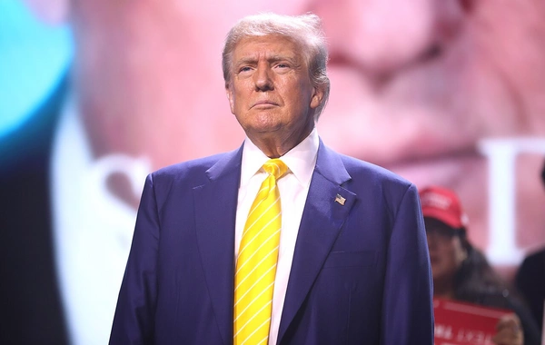 Трамп: США наносят мощные удары по иранским объектам в Ормузе