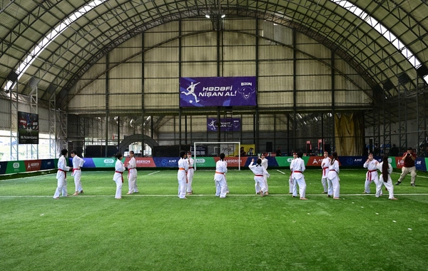 Azərbaycan Həmkarlar İttifaqları Konfederasiyasının təşkilatçılığı ilə minifutbol turnirinə start verilib