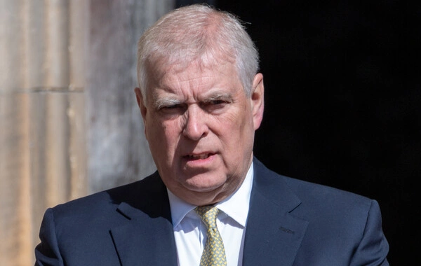 Epşteyn qalmaqalı səbəbindən Kral III Çarlzın qardaşına at sürmək qadağan edildi