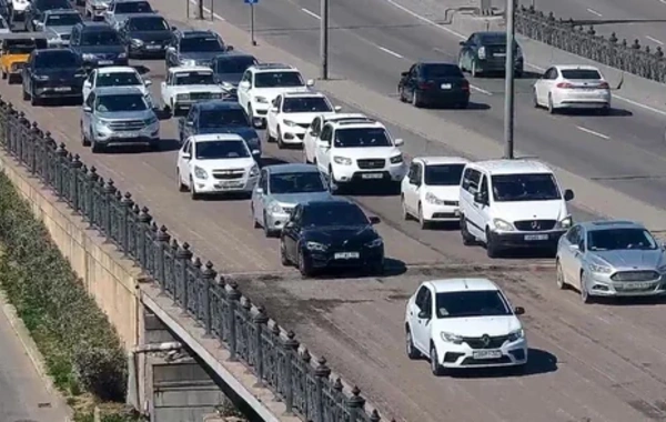 Транспортный коллапс в Баку: названа причина