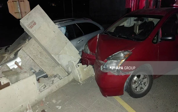 Lənkəranda ağır qəza: Xəsarət alanlar var - FOTO