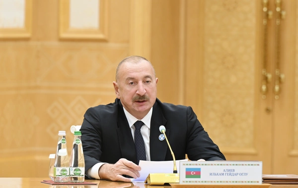 İlham Əliyev MDB Dövlət Başçıları Şurasının məhdud tərkibdə iclasında iştirak edib