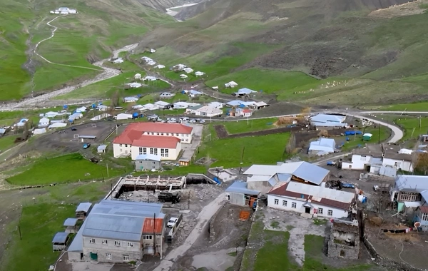 Əfsanəvi Xınalıq: Piramida evlər və qədim əlyazmaların İZİNDƏ