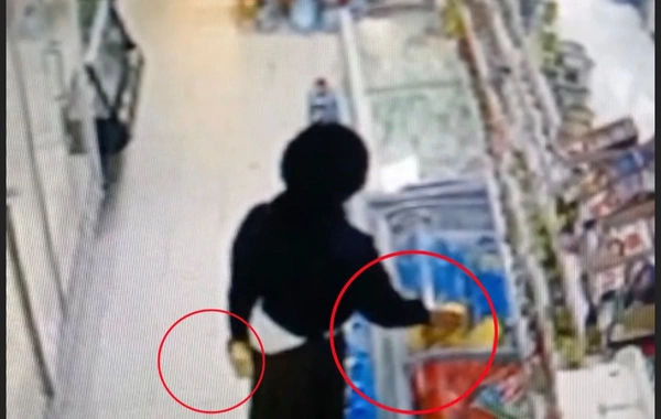 Qaraçı qadın mağazadan yağı belə oğurladı
