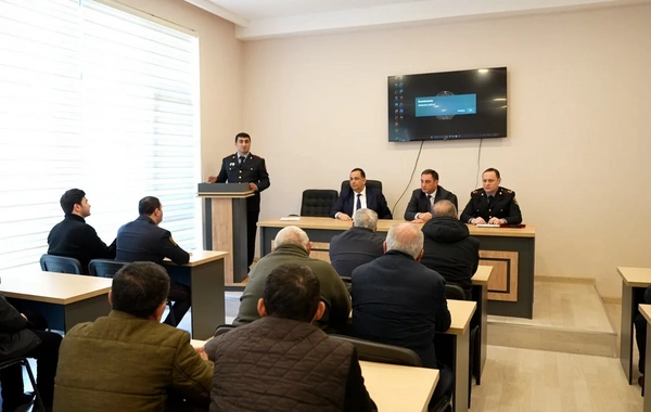 Sumqayıtda polis qayda pozan avtobus sürücülərini şöbəyə dəvət edib