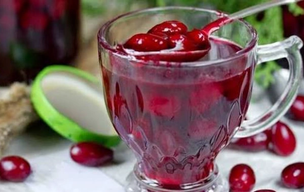 Mürəbbəli çay soyuqdəyməyə kömək edir, yoxsa bu sadəcə mifdir?