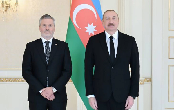 İlham Əliyev Norveçin Azərbaycandakı yeni səfirinin etimadnaməsini qəbul edib