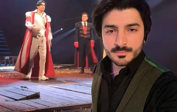 Azərbaycanlı aktyorun səhnədə ayağı zədələndi- Tamaşanı oynamağa davam etdi