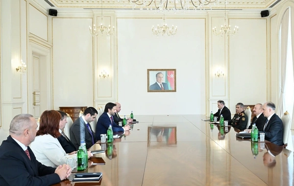 İlham Əliyev Slovakiya baş nazirinin müavininin başçılıq etdiyi nümayəndə heyətini qəbul edib