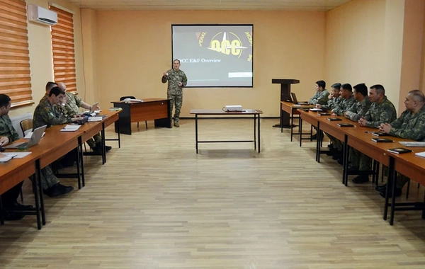 Bakıda NATO heyəti ilə görüş keçirilir