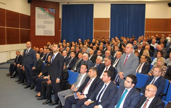 Paytaxt rayonlarında qışa hazırlığın vəziyyəti ilə bağlı müşavirə keçirilib