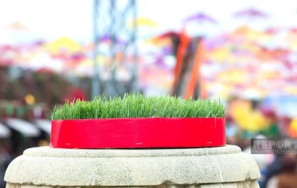 Paytaxt sakinləri Novruz bayramını qeyd edirlər - FOTOLAR