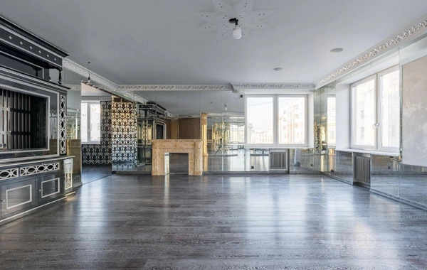 Alla Puqaçova ilə 11 il yaşadığı evi 240 milyona satır