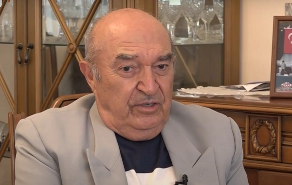 Prezident təqaüdçüsü Əsrin müqaviləsinin vacibliyindən danışdı