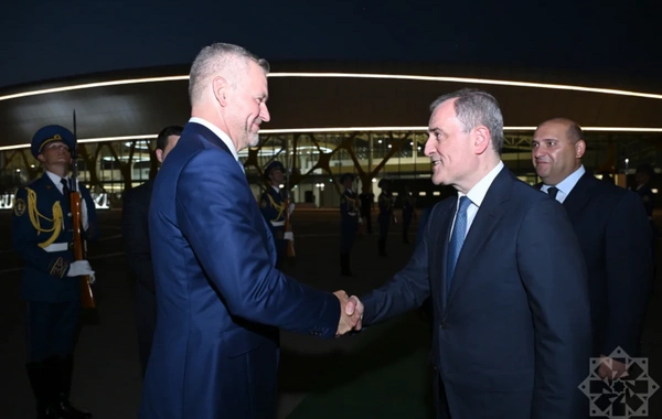 Slovakiya prezidenti Füzuli aeroportundan təyyarə ilə Bakı şəhərinə yola düşüb