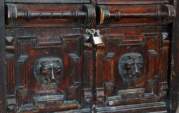 "Fantaziya" hamamının söküləcəyi ilə bağlı iddialara - Cavab